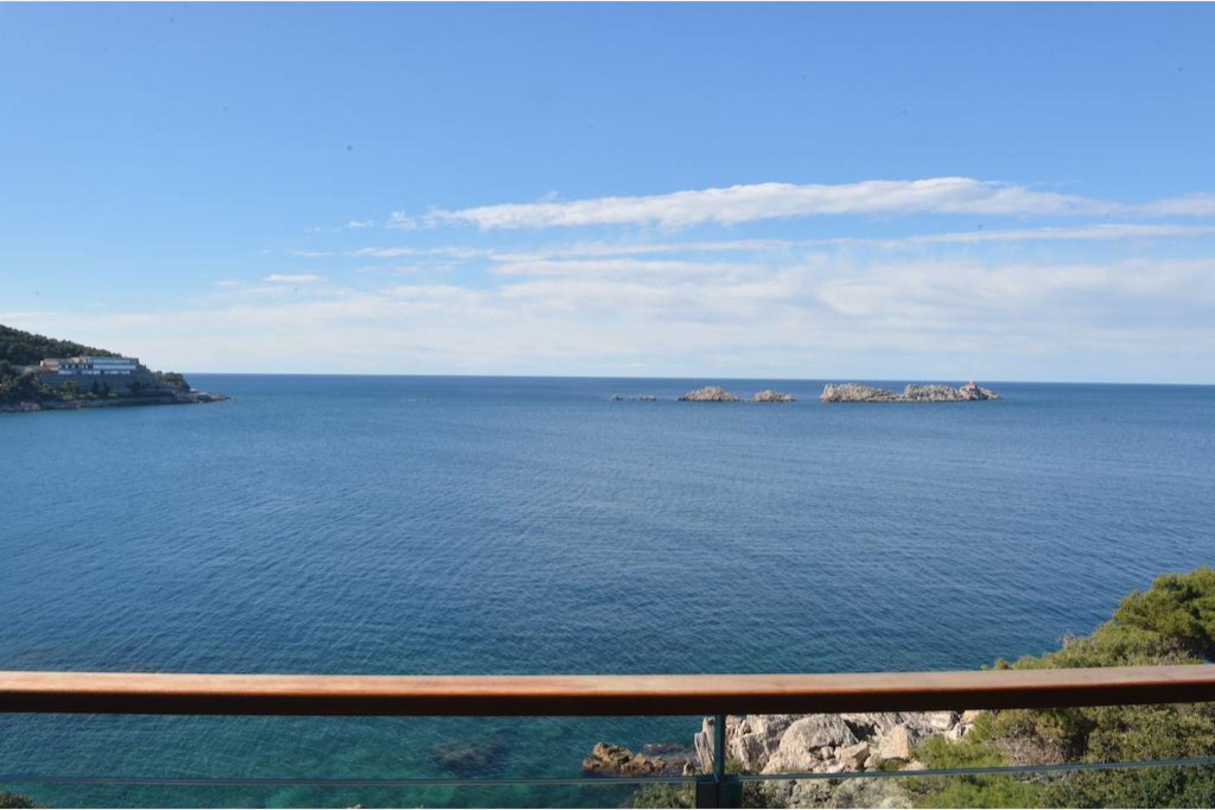 فندق رويال برنسس دوبروفينك المظهر الخارجي الصورة View of the islands from the mainland