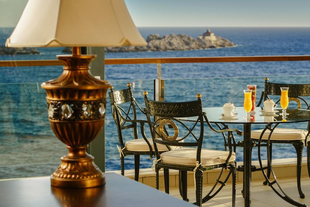 فندق رويال برنسس دوبروفينك المظهر الخارجي الصورة View of the Gulf of St. Lawrence from the hotel